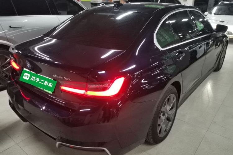 Used BMW i3 2024 eDrive 35 L Rear Right 45 Deg