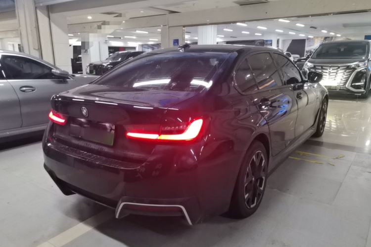 Used BMW i3 2024 eDrive 35 L Rear Right 45 Deg