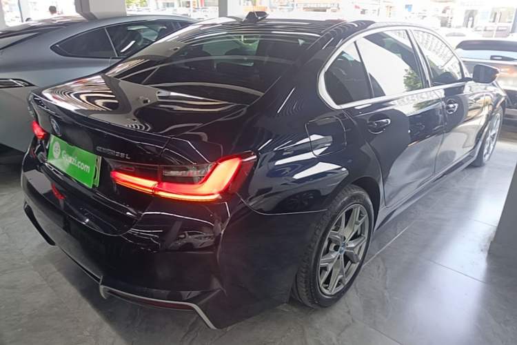 Used BMW i3 2024 eDrive 35 L Rear Right 45 Deg