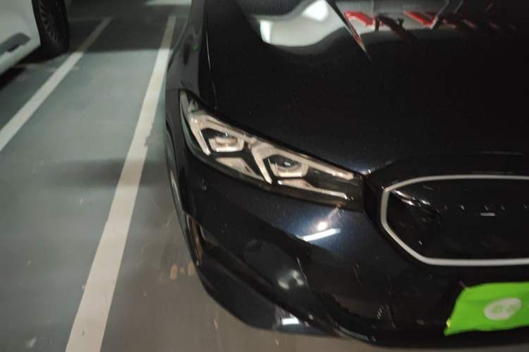 Used BMW i3 2024 eDrive 40 L Midnight Edition Right Front Headlight