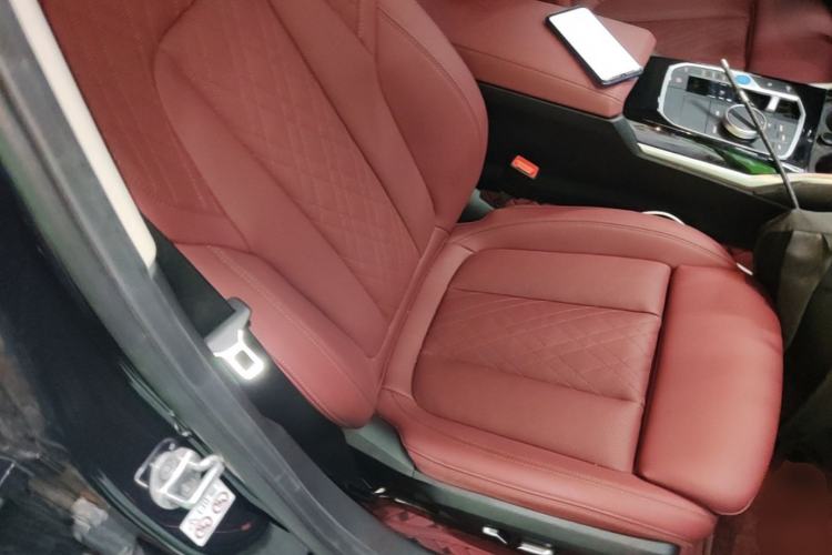 Used BMW i3 2024 eDrive 35 L Right Front Seat