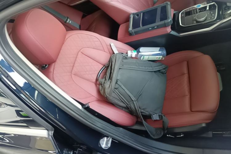 Used BMW i3 2024 eDrive 35 L Right Front Seat