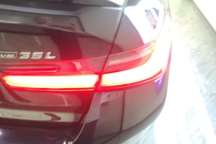 Used BMW i3 2024 eDrive 35 L Right Rear Taillight