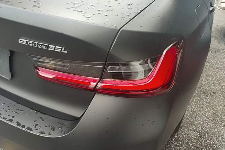 Used BMW i3 2024 eDrive 35 L Right Rear Taillight