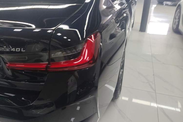 Used BMW i3 2024 eDrive 40 L Midnight Edition Right Rear Taillight