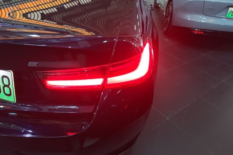 Used BMW i3 2024 eDrive 35 L Right Rear Taillight