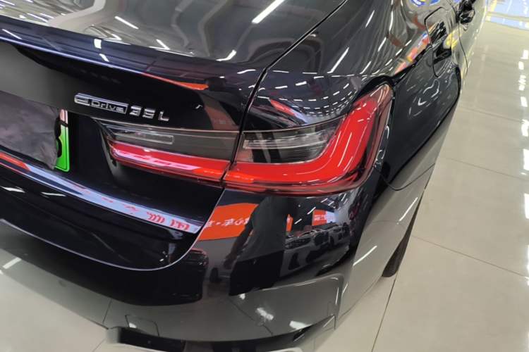 Used BMW i3 2024 eDrive 35 L Right Rear Taillight