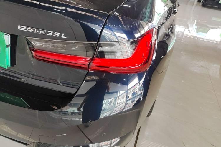Used BMW i3 2024 eDrive 35 L Right Rear Taillight