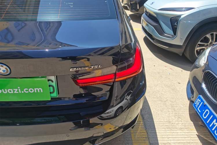 Used BMW i3 2024 eDrive 35 L Right Rear Taillight
