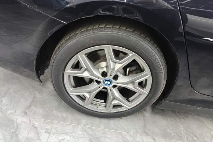Used BMW i3 2024 eDrive 35 L Right Rear Wheel Hub