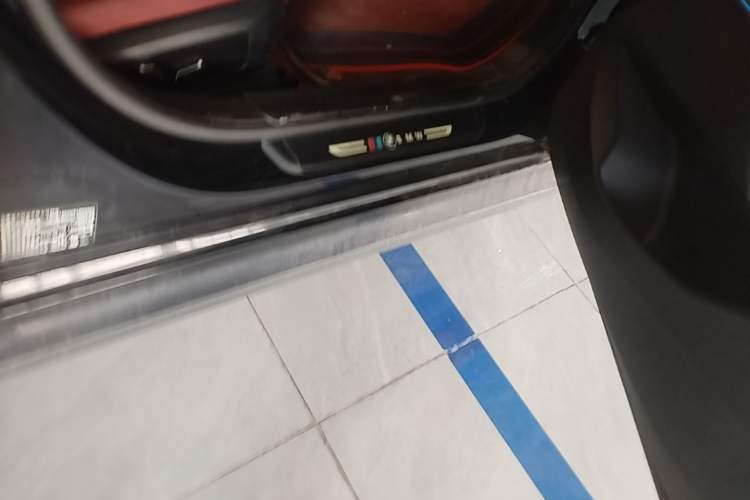 Used BMW i3 2024 eDrive 35 L Right Side Sill
