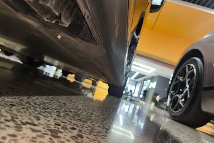 Used BMW i3 2024 eDrive 35 L Right Side Sill