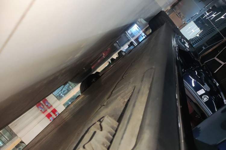 Used BMW i3 2024 eDrive 40 L Midnight Edition Right Side Sill