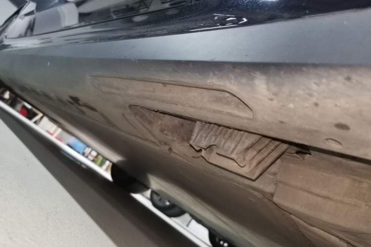 Used BMW i3 2024 eDrive 35 L Right Side Sill