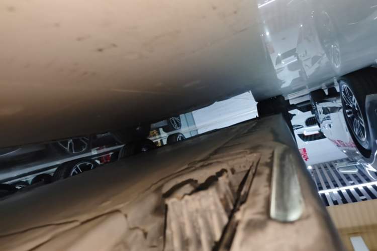 Used BMW i3 2024 eDrive 35 L Right Side Sill
