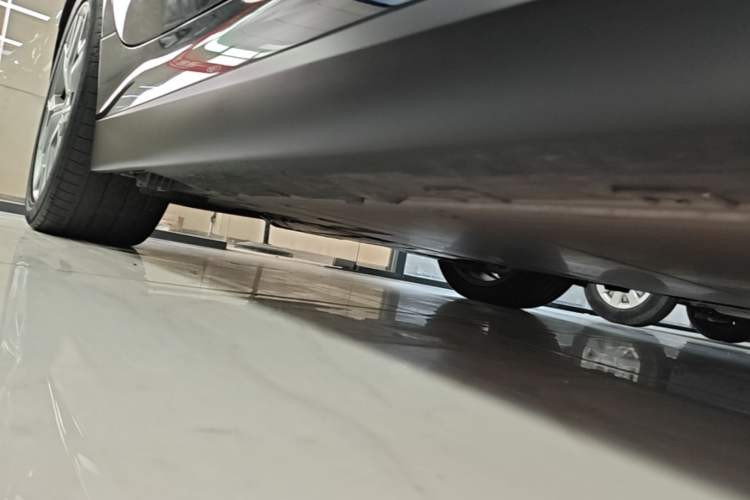 Used BMW i3 2024 eDrive 35 L Right Side Sill