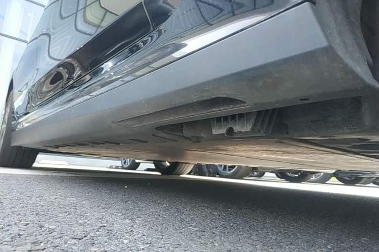 Used BMW i3 2024 eDrive 35 L Right Side Sill