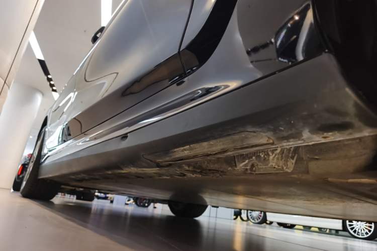 Used BMW i3 2024 eDrive 35 L Right Side Sill