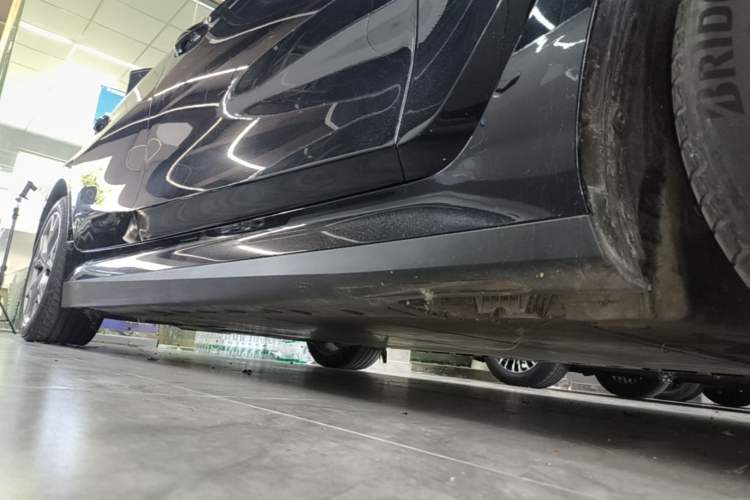 Used BMW i3 2024 eDrive 35 L Right Side Sill