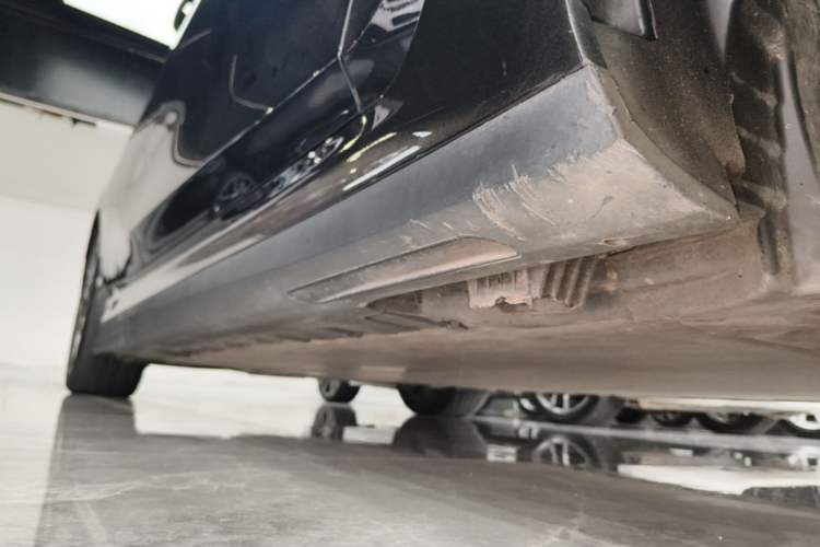Used BMW i3 2024 eDrive 35 L Right Side Sill