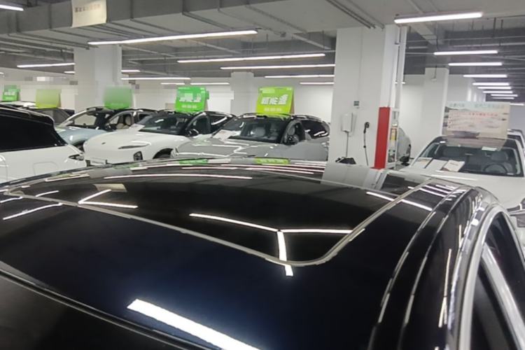 Used BMW i3 2024 eDrive 35 L Roof