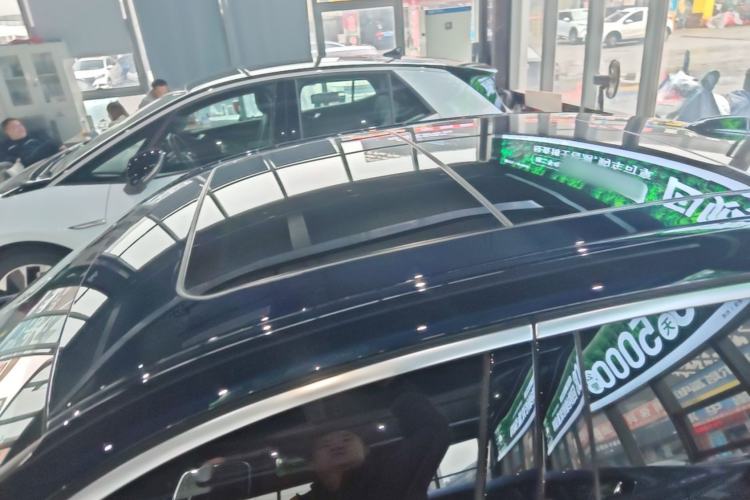 Used BMW i3 2024 eDrive 35 L Roof