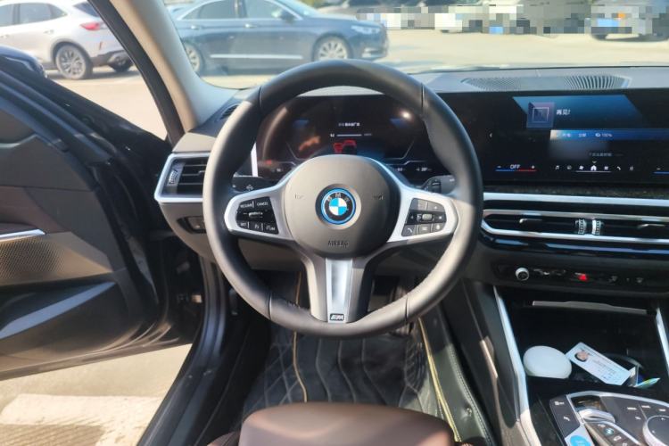 Used BMW i3 2024 eDrive 35 L Steering Wheel