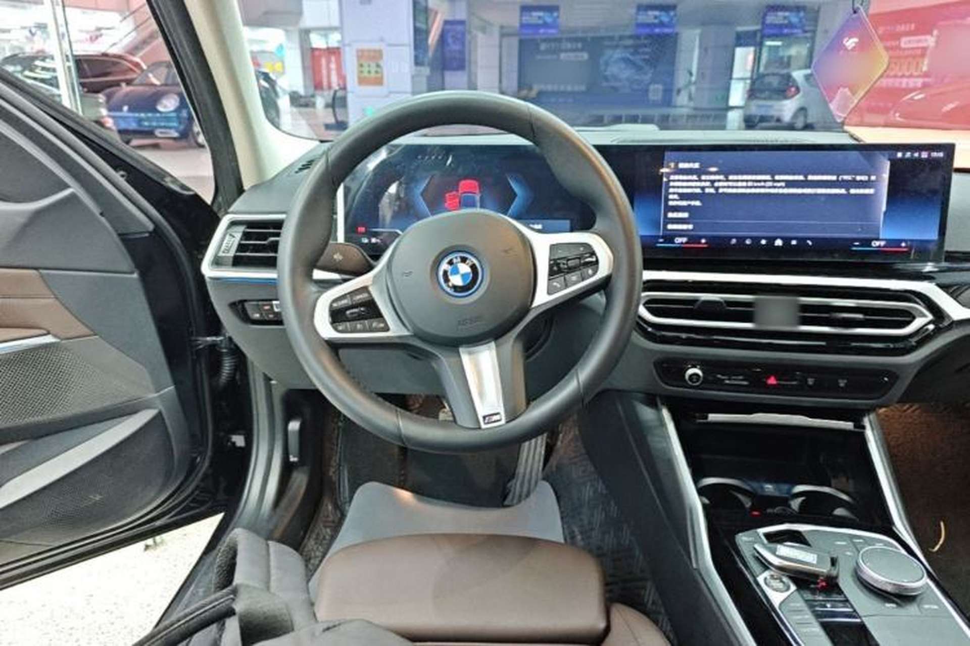 Used BMW i3 2024 eDrive 35 L Steering Wheel