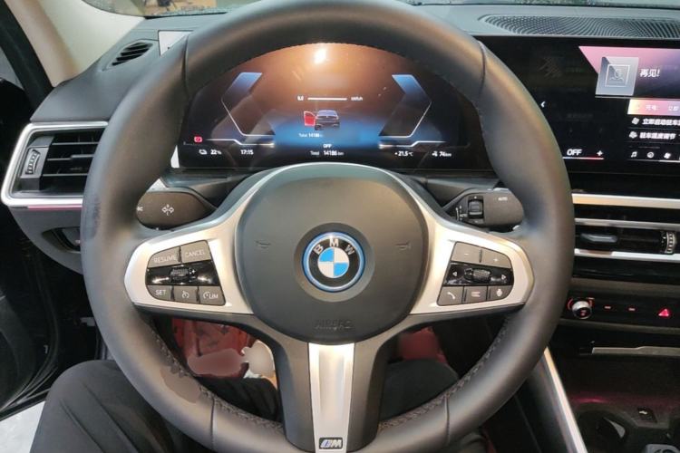 Used BMW i3 2024 eDrive 35 L Steering Wheel