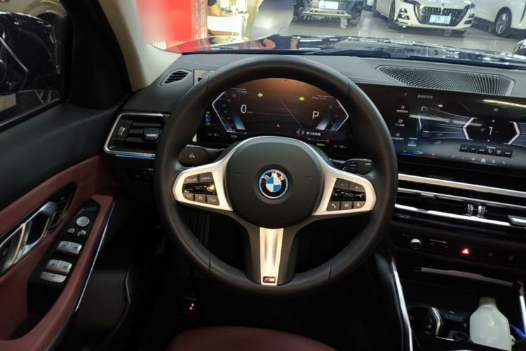Used BMW i3 2024 eDrive 35 L Steering Wheel