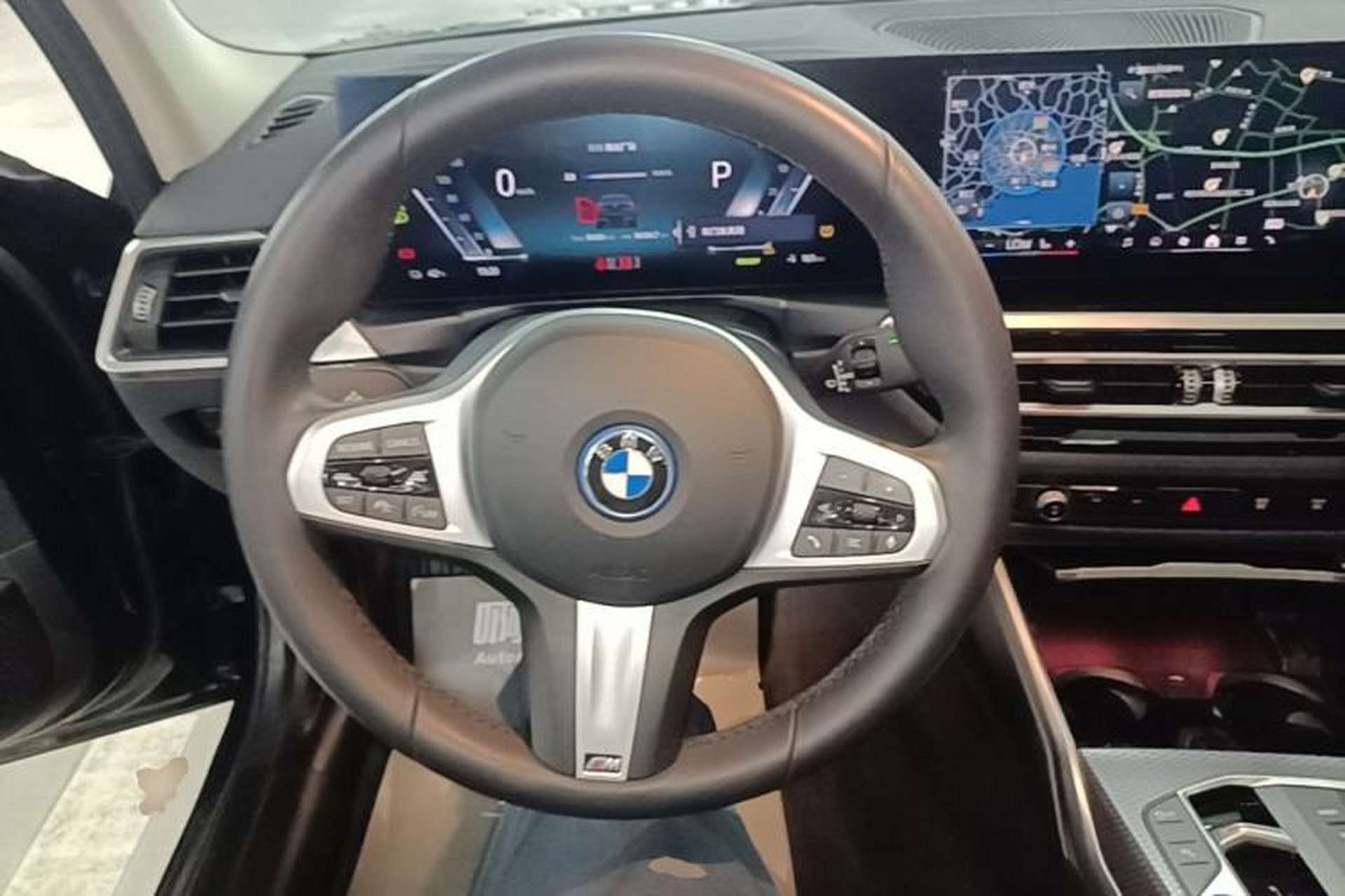 Used BMW i3 2024 eDrive 40 L Midnight Edition Steering Wheel