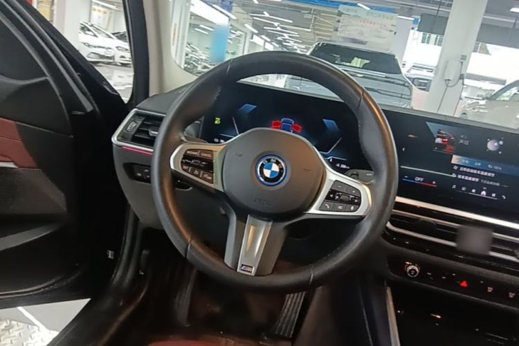 Used BMW i3 2024 eDrive 35 L Steering Wheel