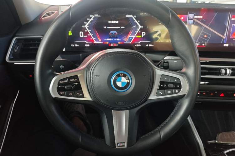 Used BMW i3 2024 eDrive 35 L Steering Wheel