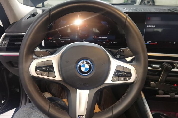 Used BMW i3 2024 eDrive 35 L Steering Wheel