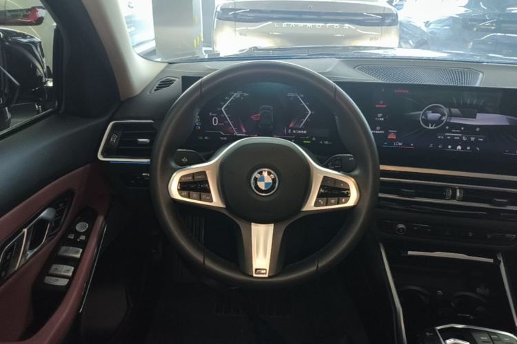 Used BMW i3 2024 eDrive 35 L Steering Wheel