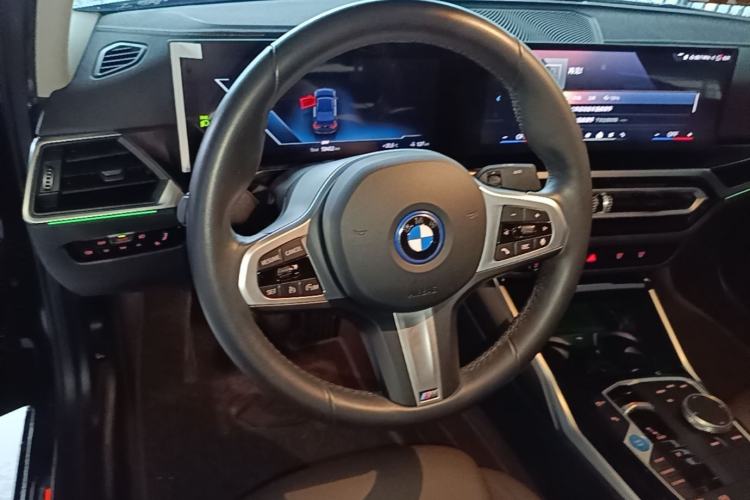 Used BMW i3 2024 eDrive 35 L Steering Wheel