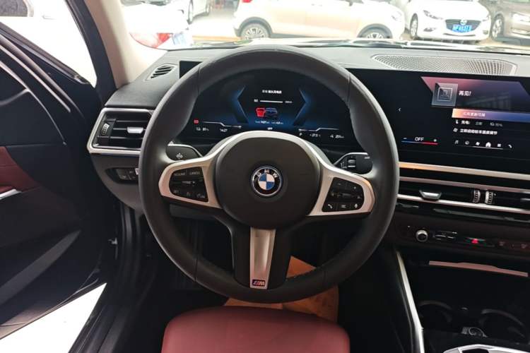 Used BMW i3 2024 eDrive 35 L Steering Wheel