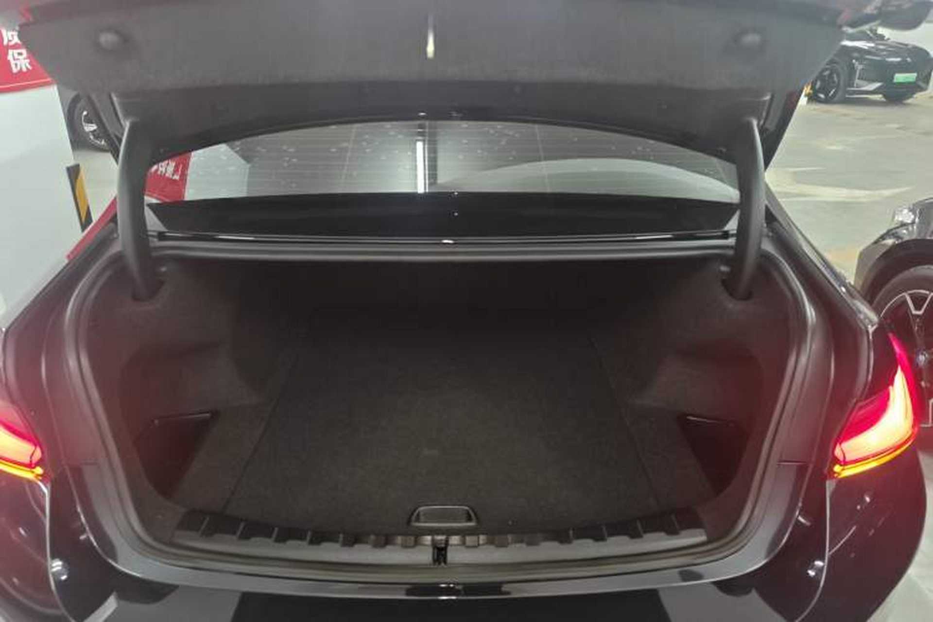 Used BMW i3 2024 eDrive 35 L Trunk