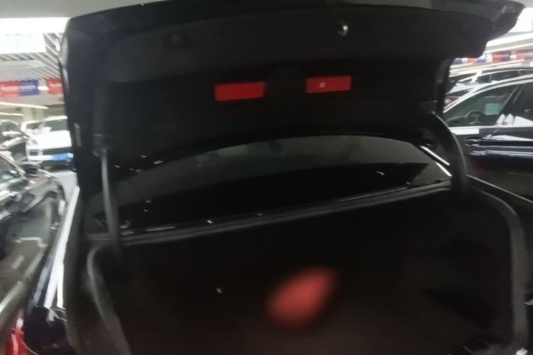 Used BMW i3 2024 eDrive 35 L Trunk
