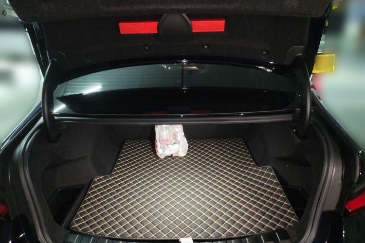 Used BMW i3 2024 eDrive 35 L Trunk
