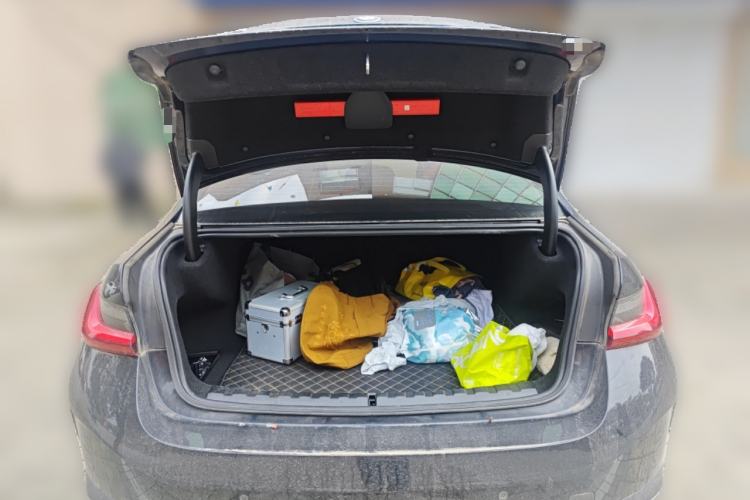 Used BMW i3 2024 eDrive 35 L Trunk