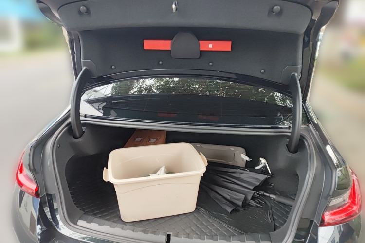 Used BMW i3 2024 eDrive 35 L Trunk