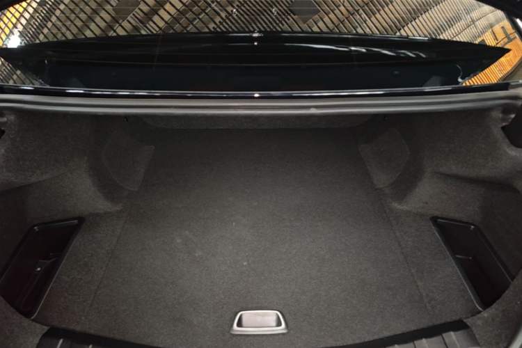 Used BMW i3 2024 eDrive 35 L Trunk