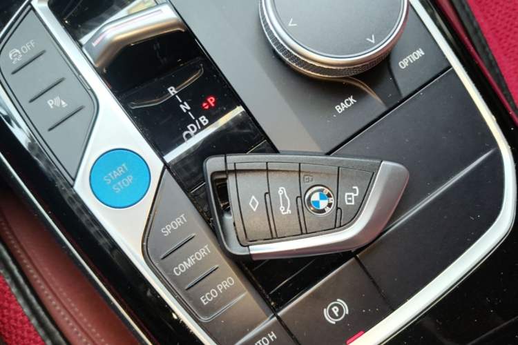 Used BMW i3 2024 eDrive 35 L Vehicle Key