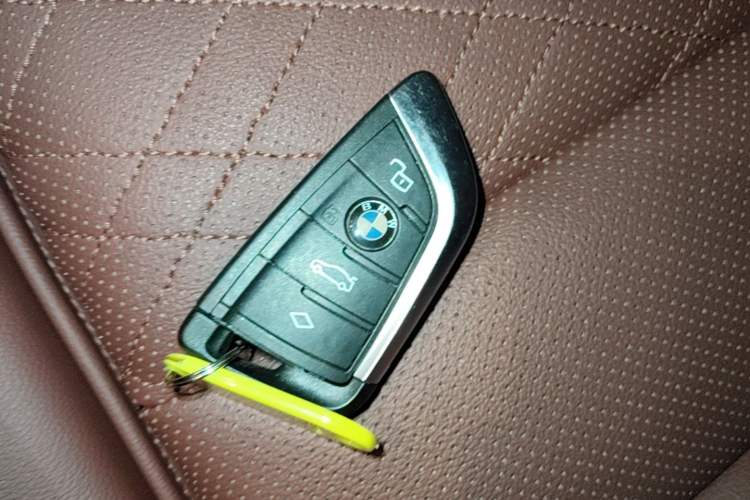 Used BMW i3 2024 eDrive 35 L Vehicle Key