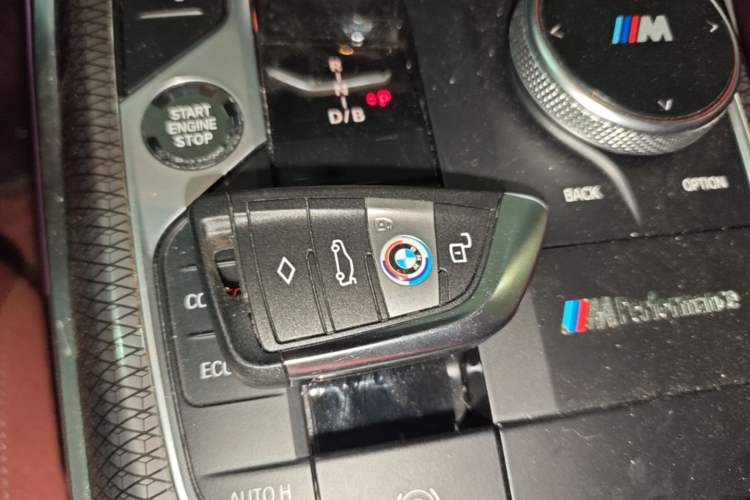 Used BMW i3 2024 eDrive 40 L Midnight Sports Package Vehicle Key
