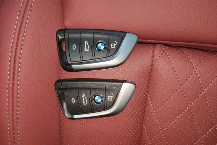 Used BMW i3 2024 eDrive 35 L Vehicle Key