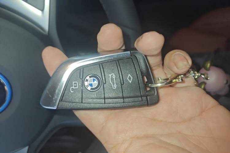 Used BMW i3 2024 eDrive 35 L Vehicle Key