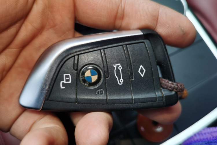 Used BMW i3 2024 eDrive 35 L Vehicle Key