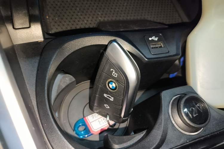 Used BMW i3 2024 eDrive 35 L Vehicle Key